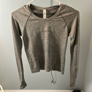 Size 4: lululemon long sleeve swiftly tech : race length